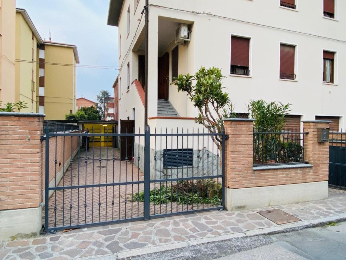 Viale Manzoni Ξενοδοχείο Σασουόλο Εξωτερικό φωτογραφία