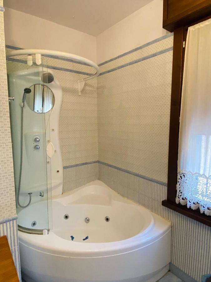 Viale Manzoni Ξενοδοχείο Σασουόλο Εξωτερικό φωτογραφία